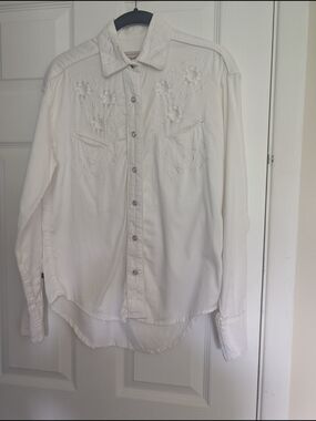 Rockmount White Embroidered Button-Down Shirt